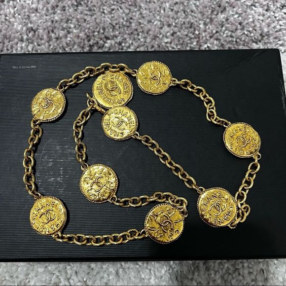 🛑SOLD🛑 Chanel CHANEL Coco Mark Chain Belt Gold NUIR VINTAGE - Picture 1 of 8